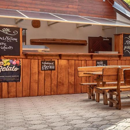 Horsky Hotel Rajska Bouda Malenovice  Экстерьер фото