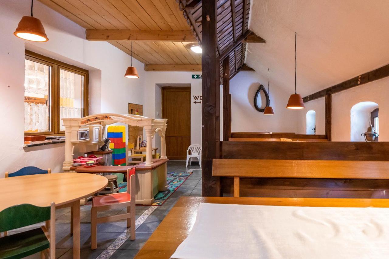 Horsky Hotel Rajska Bouda Malenovice  Экстерьер фото